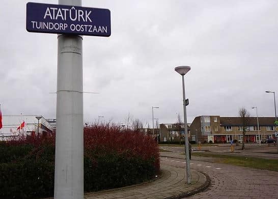 Atatürk Bahçe Köyü - Oostzaan, Hollanda Atatürk