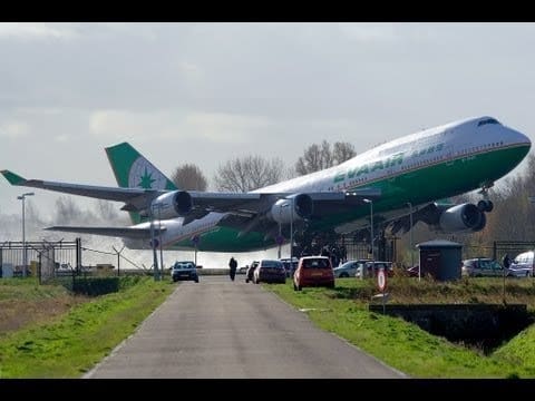 Dünya’nın En Tehlikeli 7 Havaalanı ve VIDEO Görüntüleri
