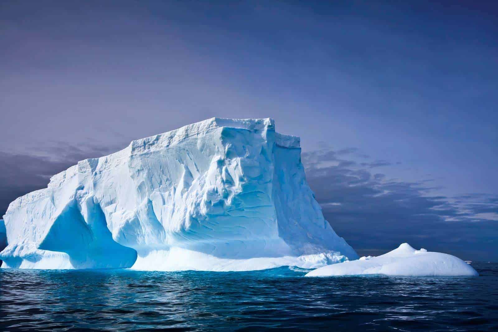 Antarktika’da Bir Buzul Çok Hızlı Eriyor