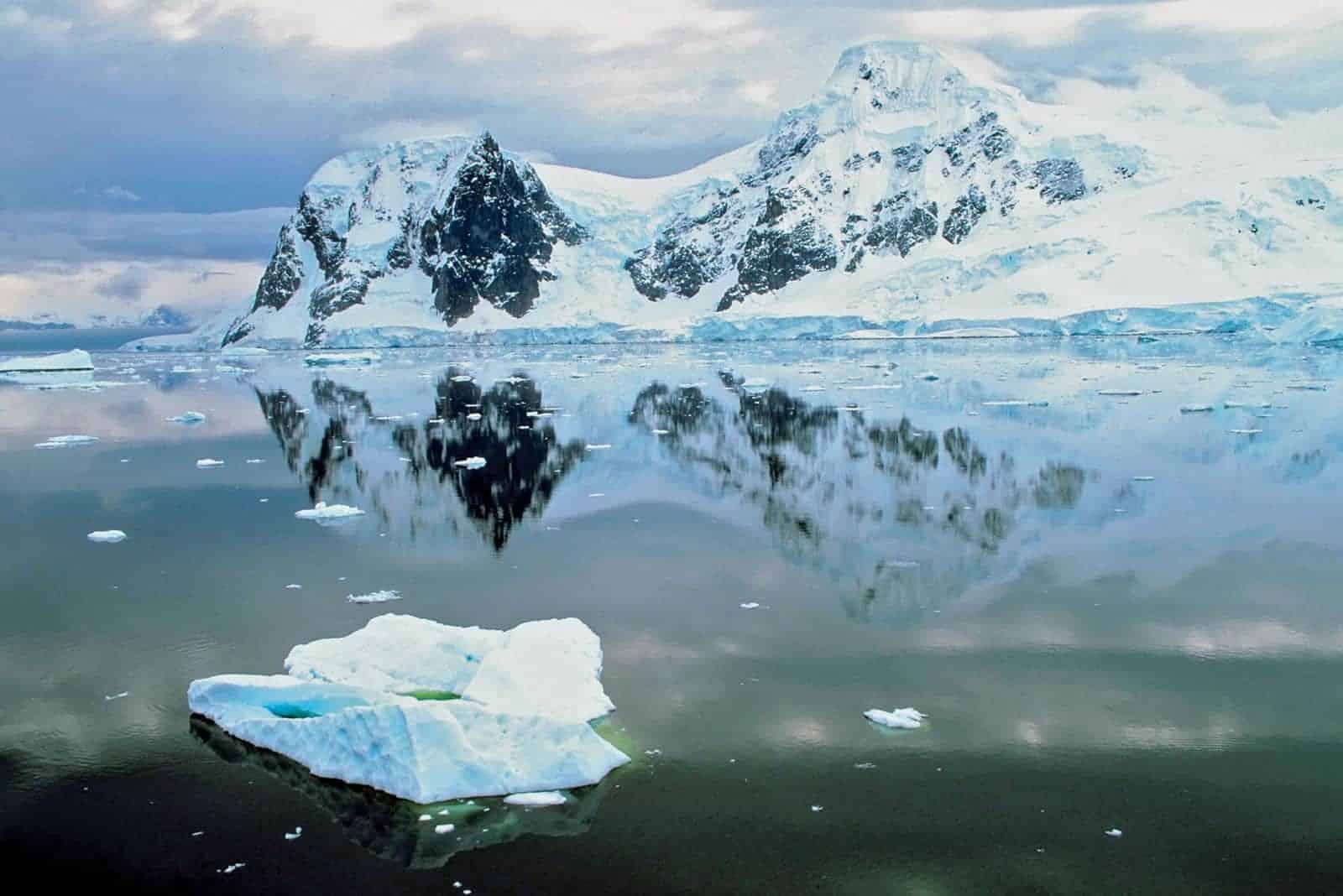 Antarktika’da Bir Buzul Çok Hızlı Eriyor