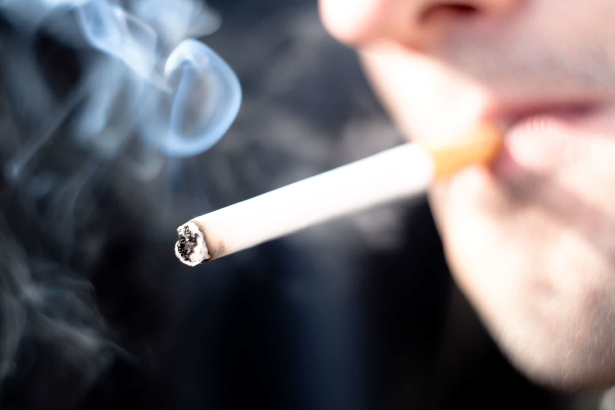 Sigaralar Söndürüldükten Sonra Bile Kimyasal Emisyonlar Üretiyor