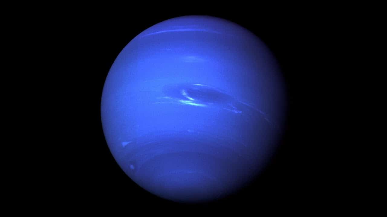 Neptün: Süpersonik Rüzgarların Hakim Olduğu Buz Devi