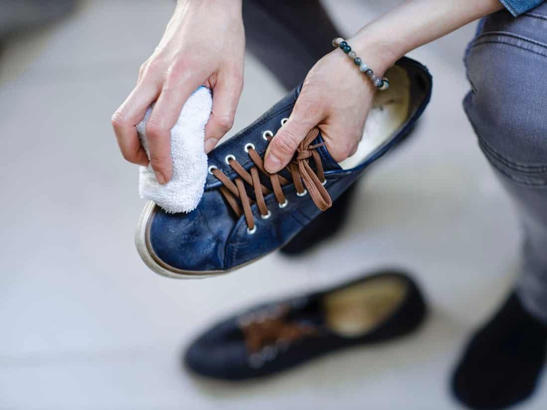 En İdeal Ayakkabı Bakımı Nasıl Yapılır? – Ayakkabı Yıkanır Mı?