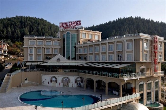 En İyi Termal Oteller – 2021 Güncel – Şifa Bulup Yılın Stresini Atacağınız 11 Termal Otel